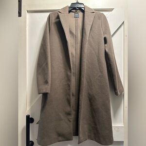 Zara Women's brown pea coat with pockets